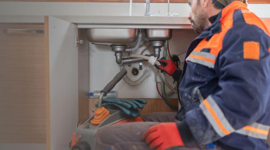 Professional tankless water heater installation services in Harrogate, TN